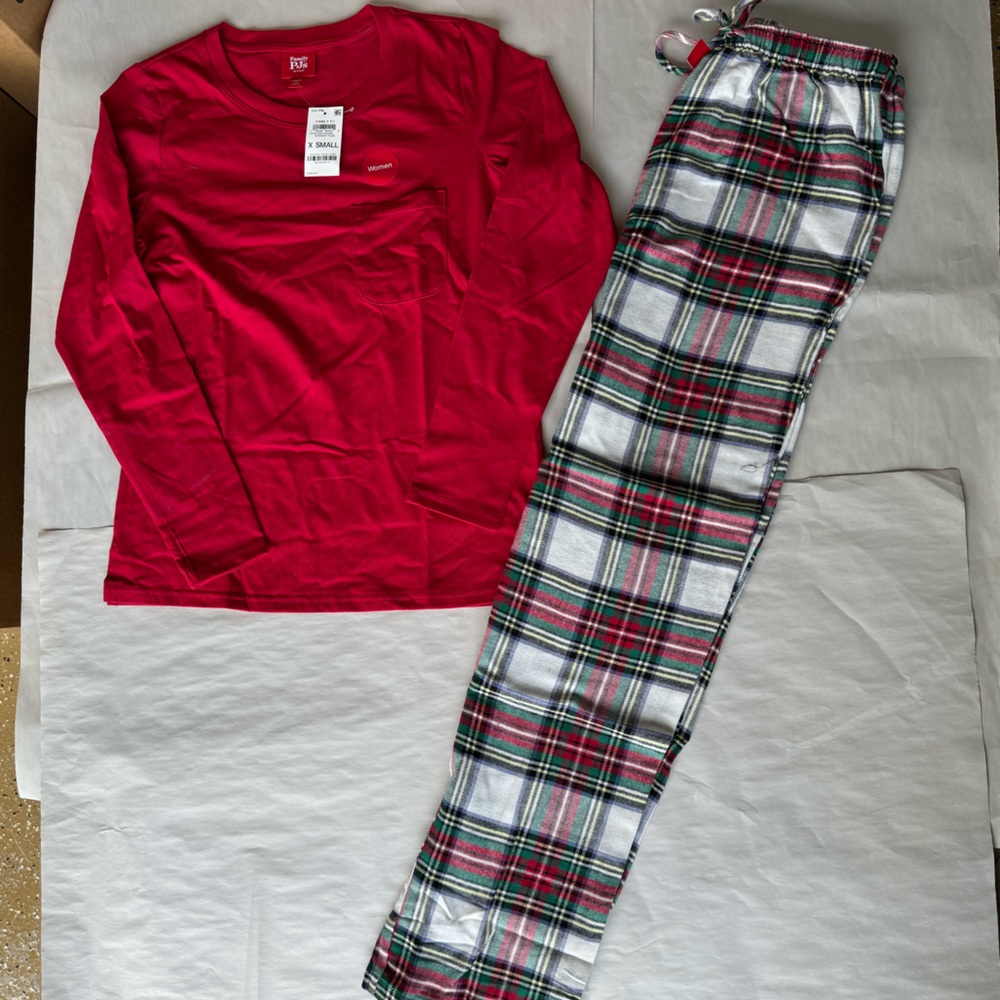 Woman’s pajamas